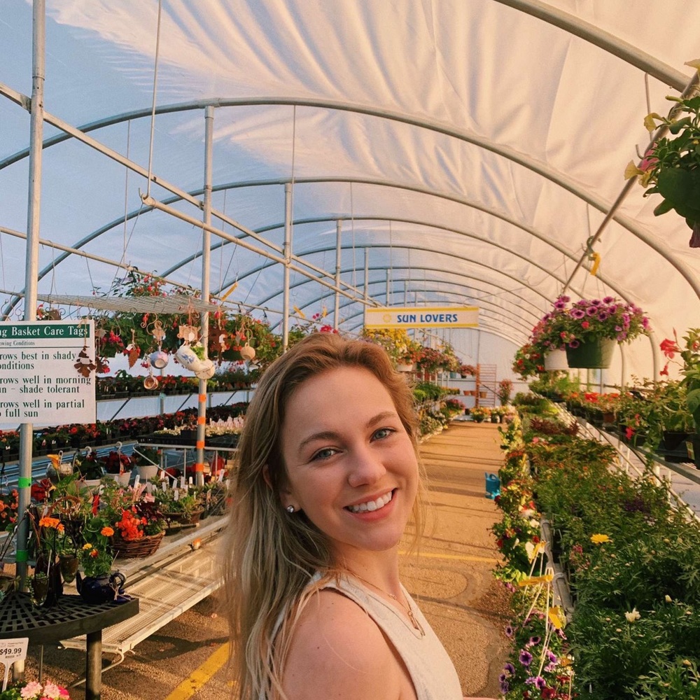 Meet your Posher, Sienna